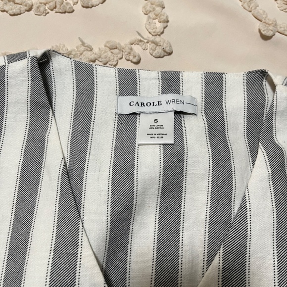 Top - Picture 2 of 2